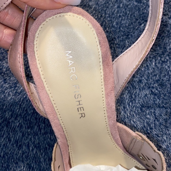 Marc fisher women’s Hata wedges‎ size 6 great new condition - Picture 3 of 8